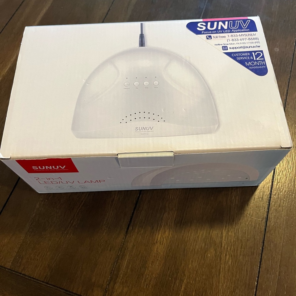 LEV/UD Lamp